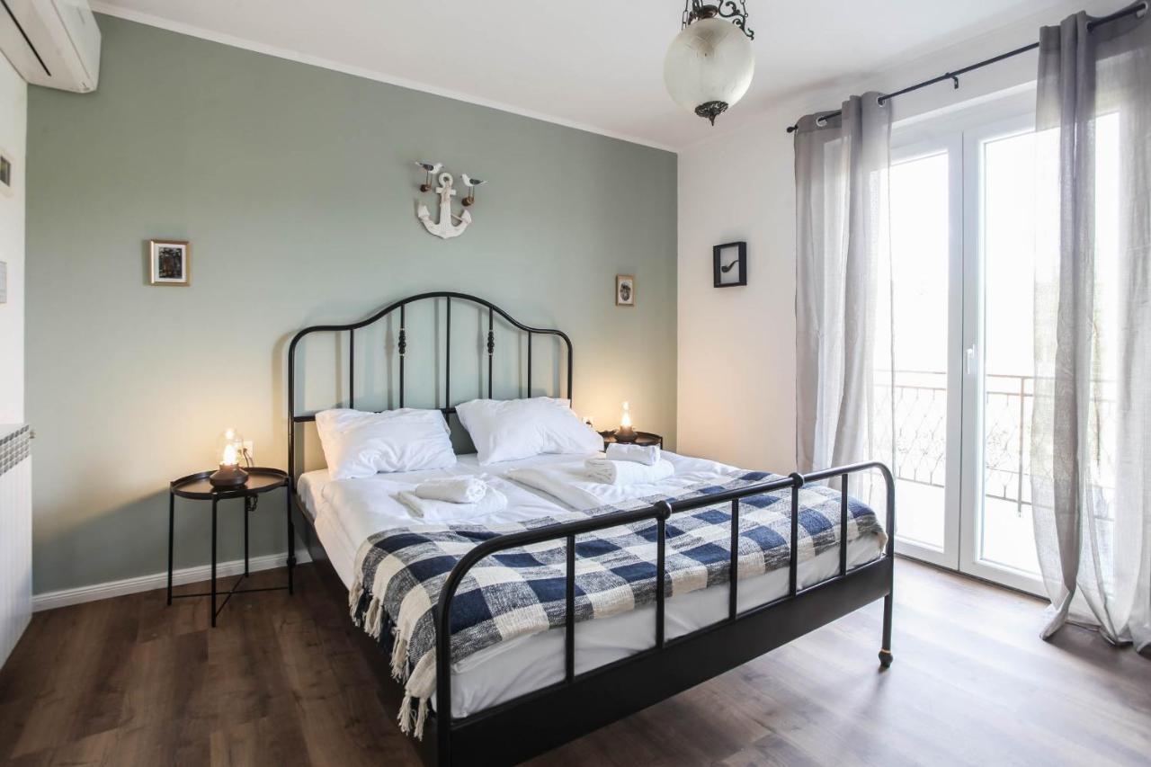Sherlock'S Holidays Boutique Rooms Portorož Zewnętrze zdjęcie