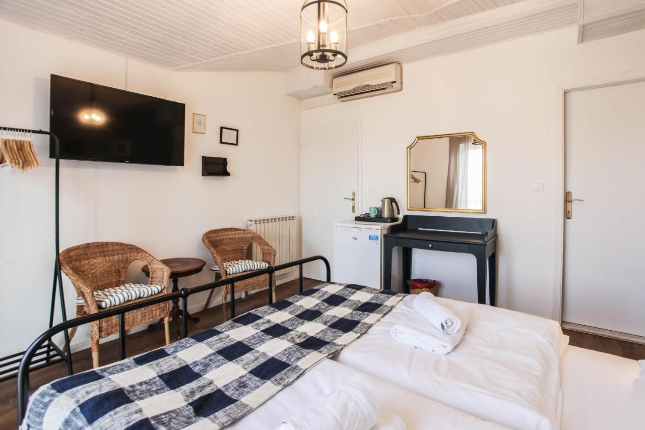 Sherlock'S Holidays Boutique Rooms Portorož Zewnętrze zdjęcie